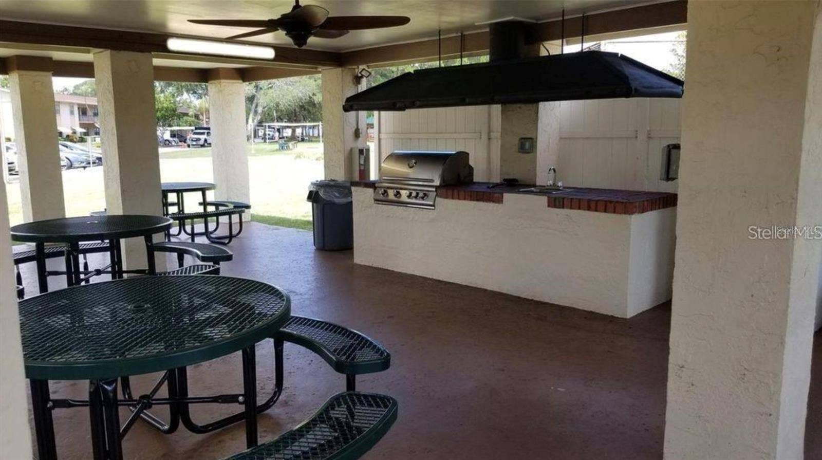5705 80TH STREET N, #105, St Petersburg, FL 33709