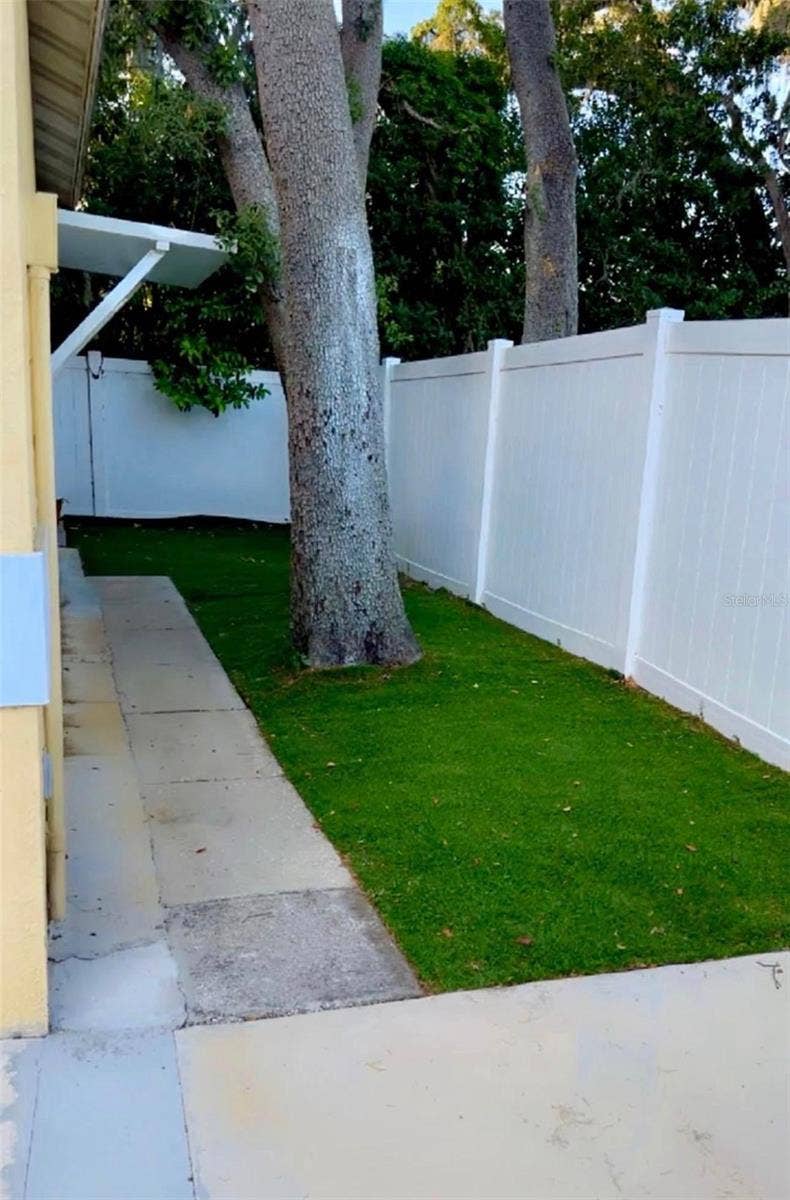 1725 W PERDIZ STREET, Tampa, FL 33612 1725 W PERDIZ STREET, Tampa, FL 33612