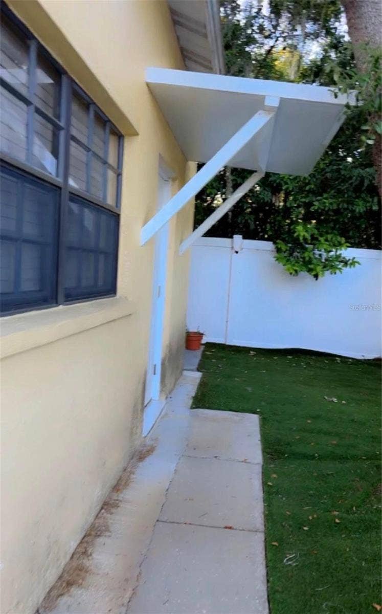 1725 W PERDIZ STREET, Tampa, FL 33612 1725 W PERDIZ STREET, Tampa, FL 33612
