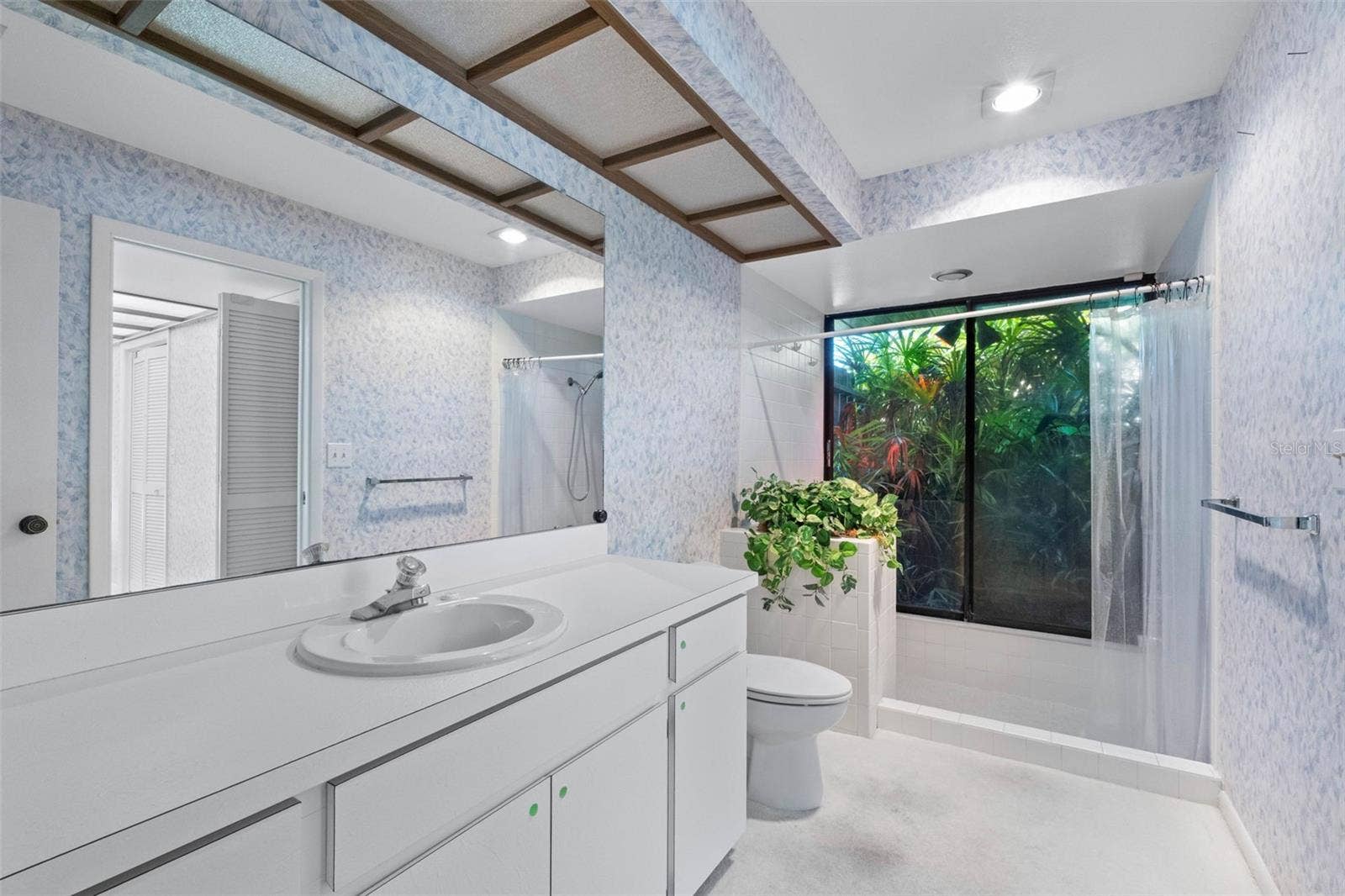 2769 NORTHRIDGE DRIVE E, Clearwater, FL 33761 2769 NORTHRIDGE DRIVE E, Clearwater, FL 33761