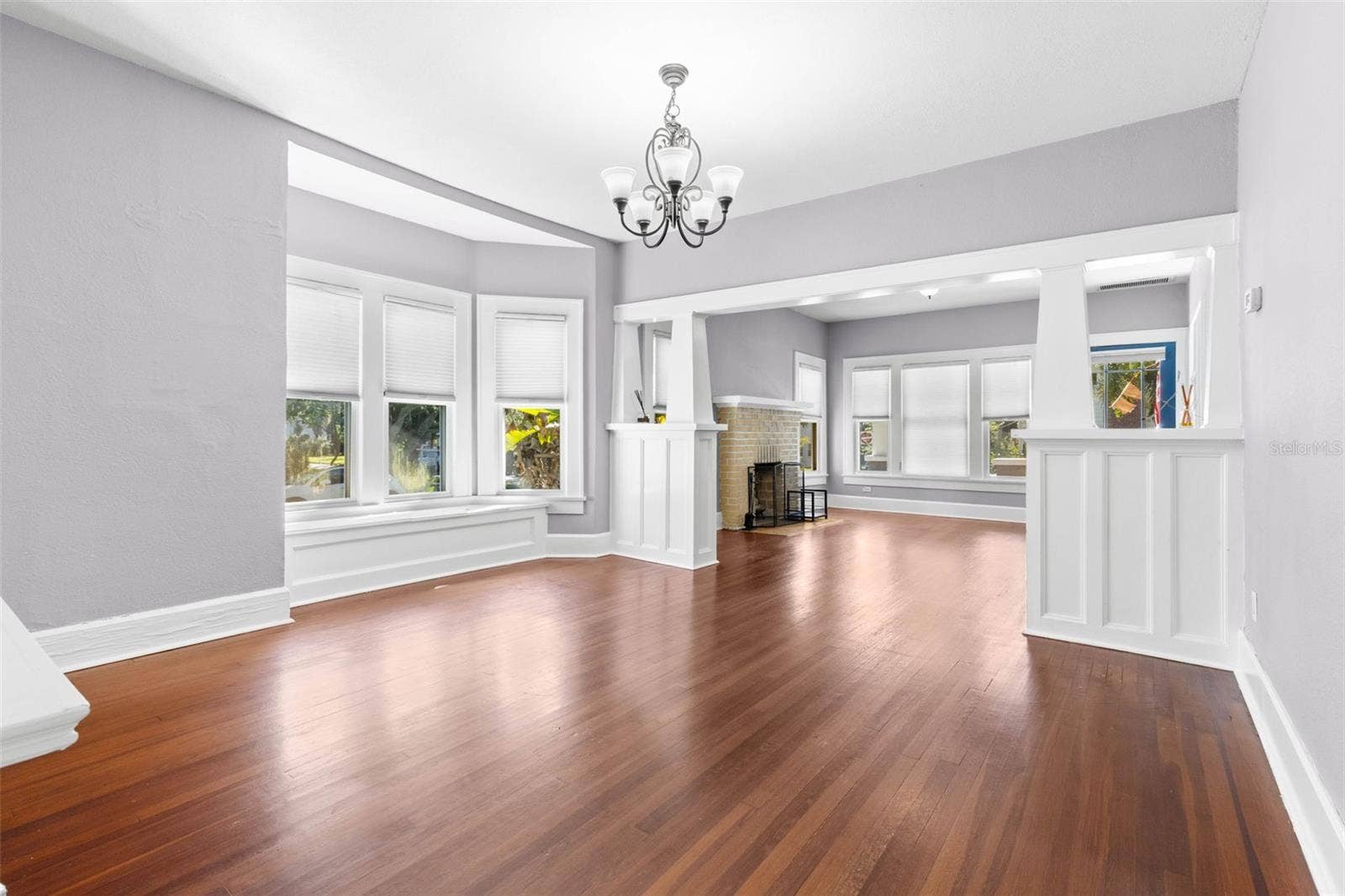 165 11TH AVENUE NE, St Petersburg, FL 33701 165 11TH AVENUE NE, St Petersburg, FL 33701