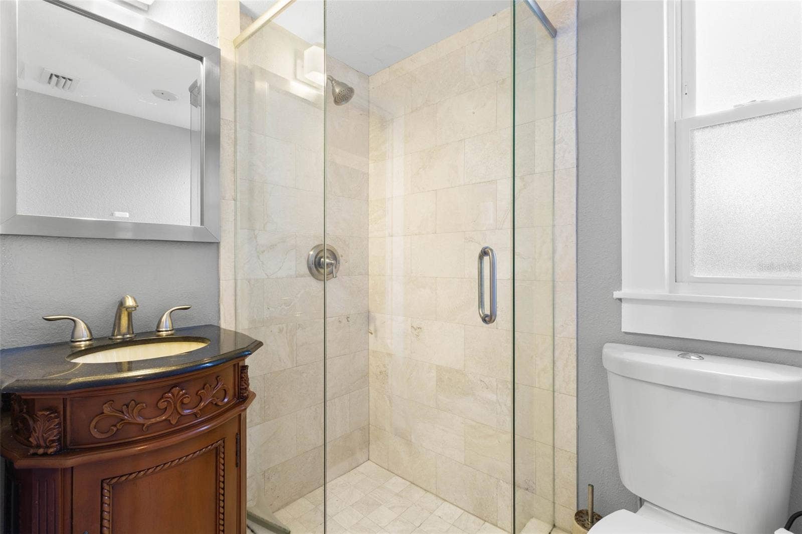 165 11TH AVENUE NE, St Petersburg, FL 33701 165 11TH AVENUE NE, St Petersburg, FL 33701