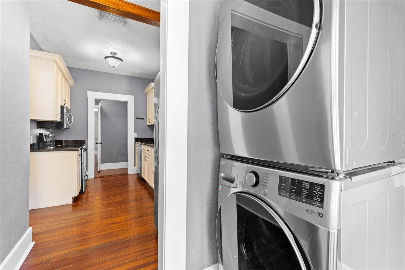165 11TH AVENUE NE, St Petersburg, FL 33701 165 11TH AVENUE NE, St Petersburg, FL 33701