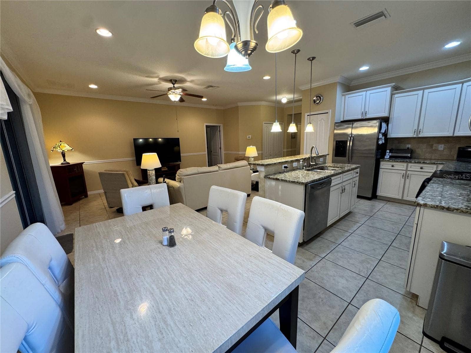 11048 PARADISE POINT WAY, New Port Richey, FL 34654