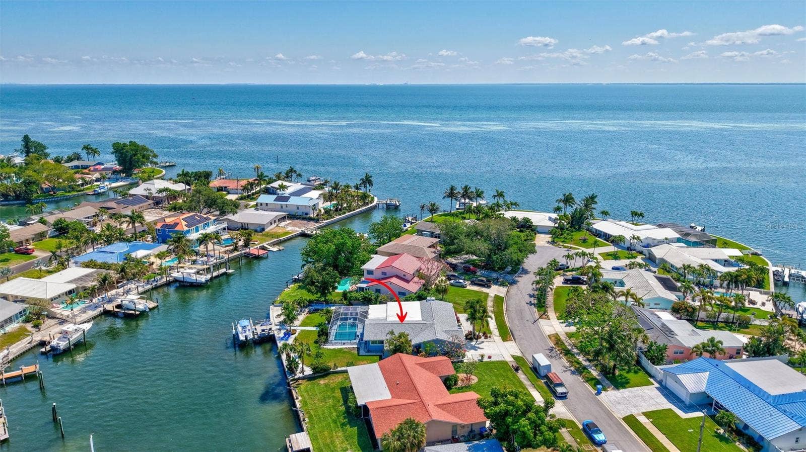 563 LEWIS BOULEVARD SE, St Petersburg, FL 33705 563 LEWIS BOULEVARD SE, St Petersburg, FL 33705