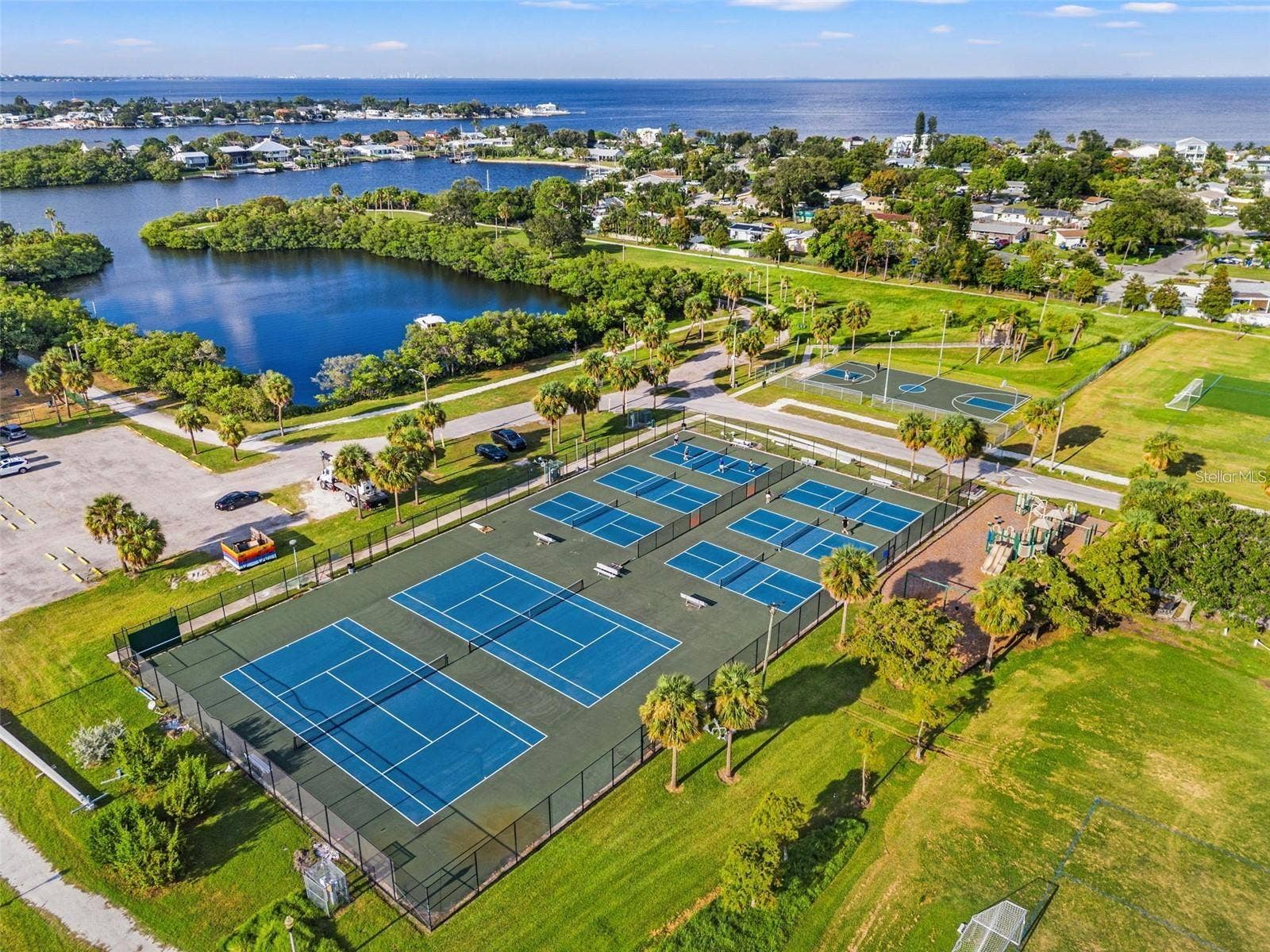 563 LEWIS BOULEVARD SE, St Petersburg, FL 33705 Coquina Key Park Pickle ball and Tennis Courts