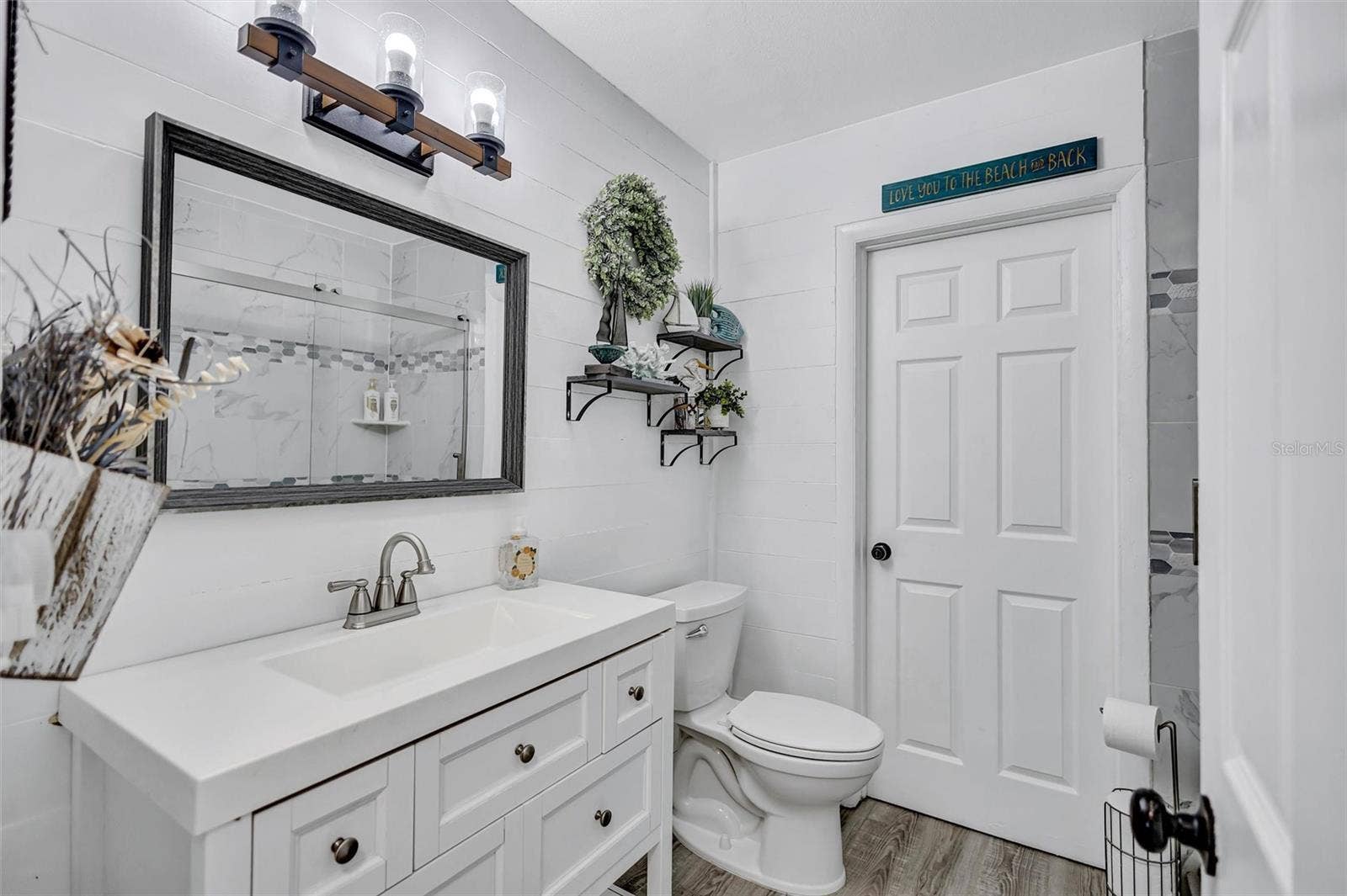 563 LEWIS BOULEVARD SE, St Petersburg, FL 33705 563 LEWIS BOULEVARD SE, St Petersburg, FL 33705