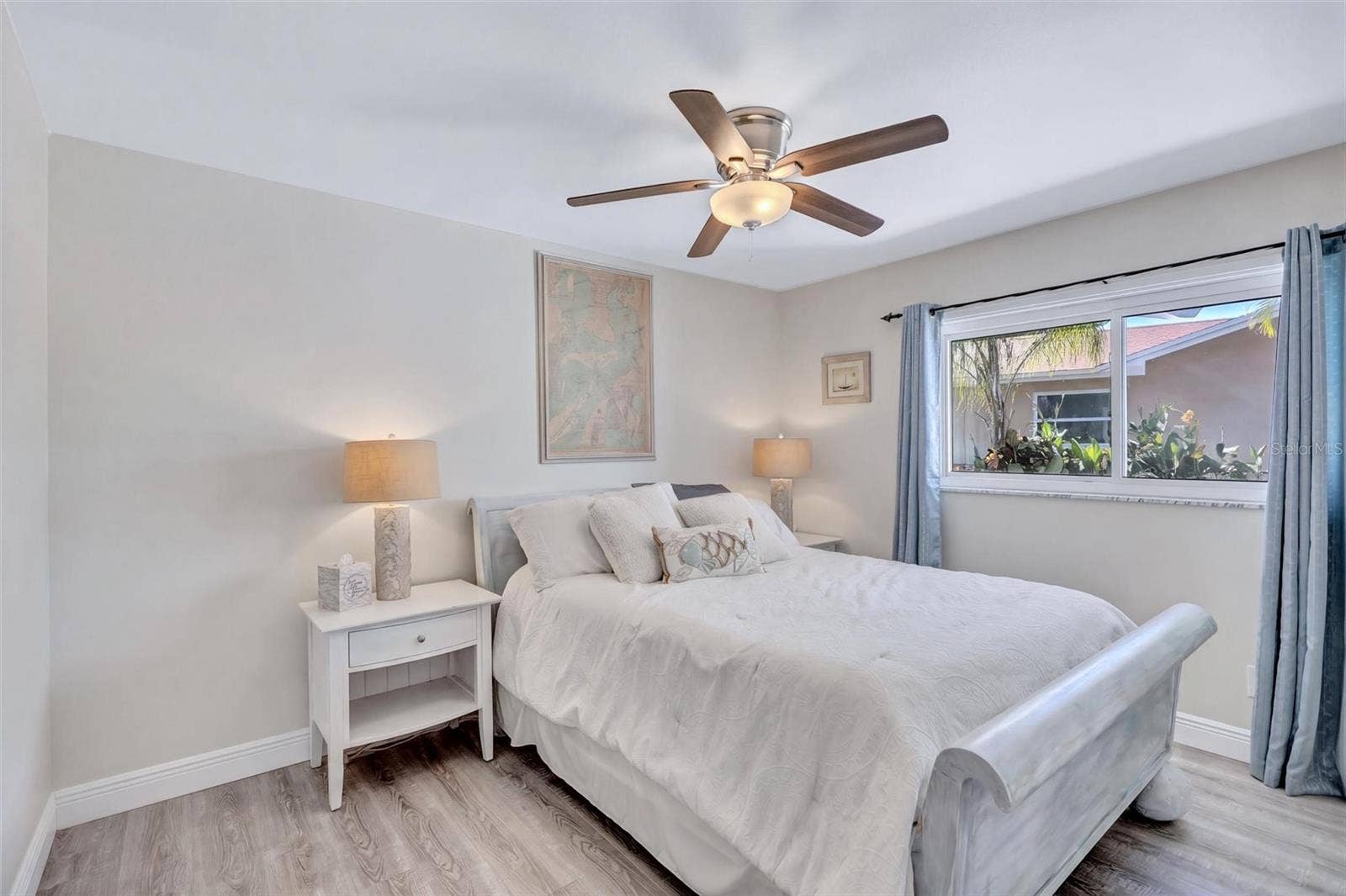563 LEWIS BOULEVARD SE, St Petersburg, FL 33705 563 LEWIS BOULEVARD SE, St Petersburg, FL 33705