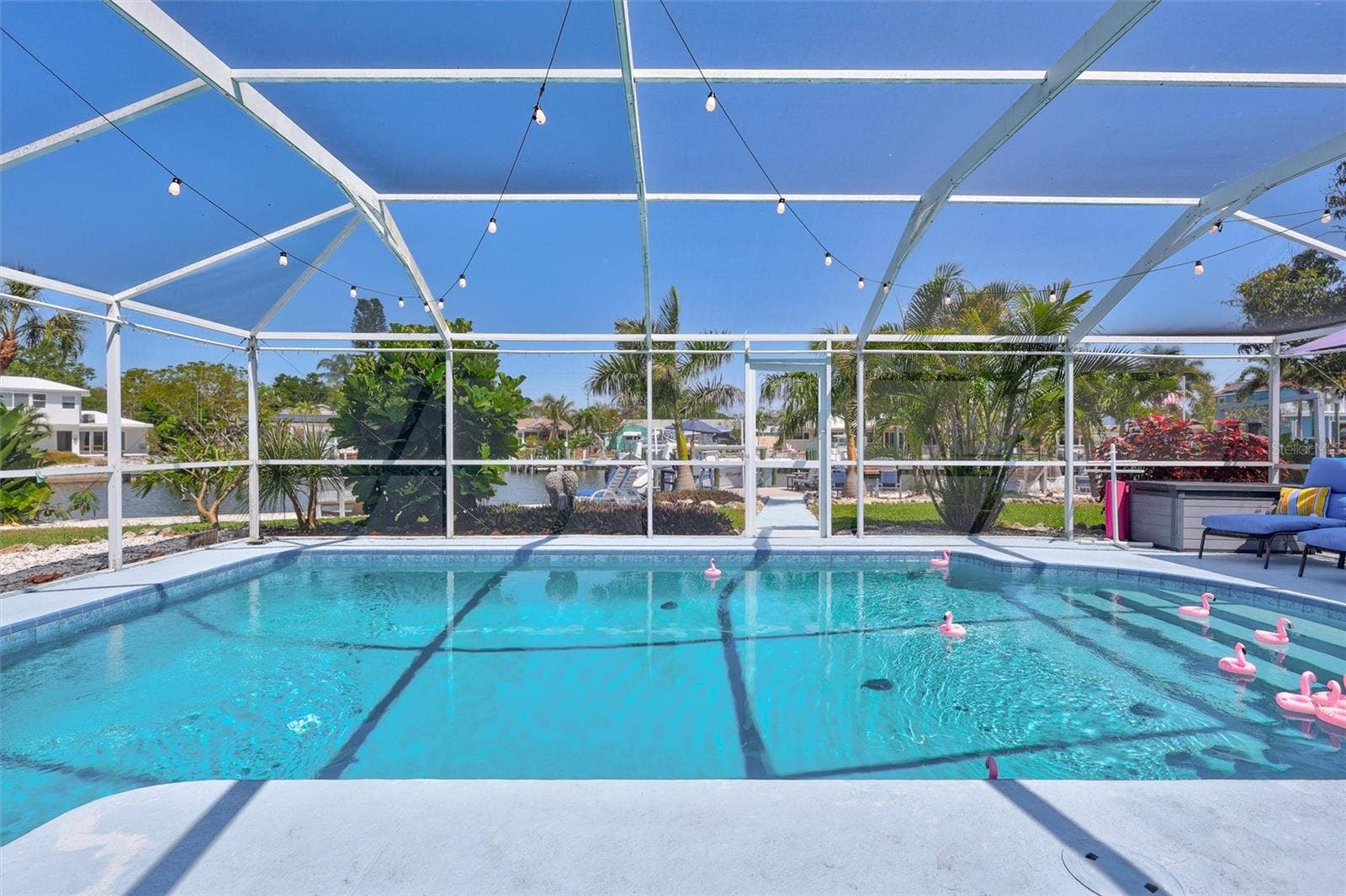 563 LEWIS BOULEVARD SE, St Petersburg, FL 33705 563 LEWIS BOULEVARD SE, St Petersburg, FL 33705