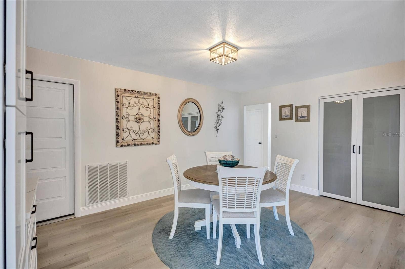 563 LEWIS BOULEVARD SE, St Petersburg, FL 33705 563 LEWIS BOULEVARD SE, St Petersburg, FL 33705