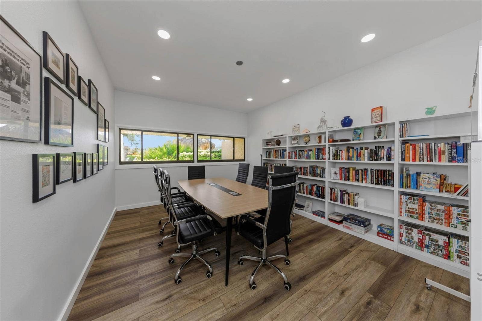 2614 COVE CAY DRIVE, #301, Clearwater, FL 33760 2614 COVE CAY DRIVE, #301, Clearwater, FL 33760