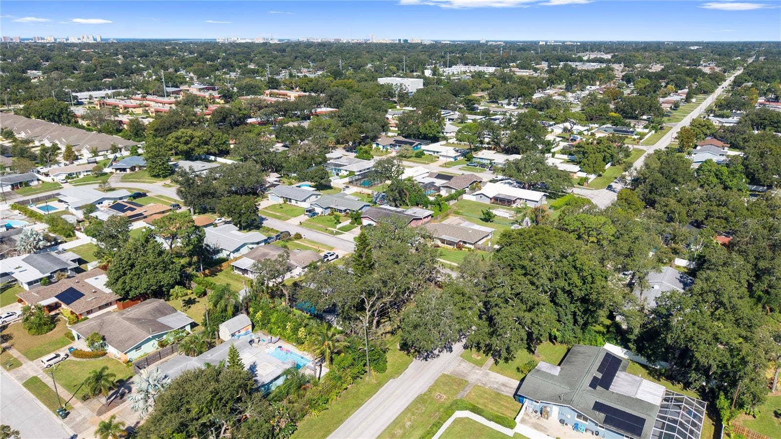 1595 PEACEFUL LANE N, Largo, FL 33756 1595 PEACEFUL LANE N, Largo, FL 33756