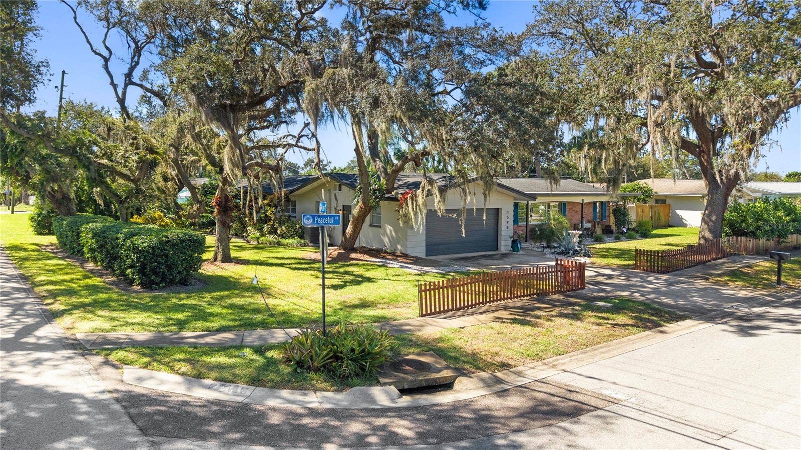 1595 PEACEFUL LANE N, Largo, FL 33756 1595 PEACEFUL LANE N, Largo, FL 33756