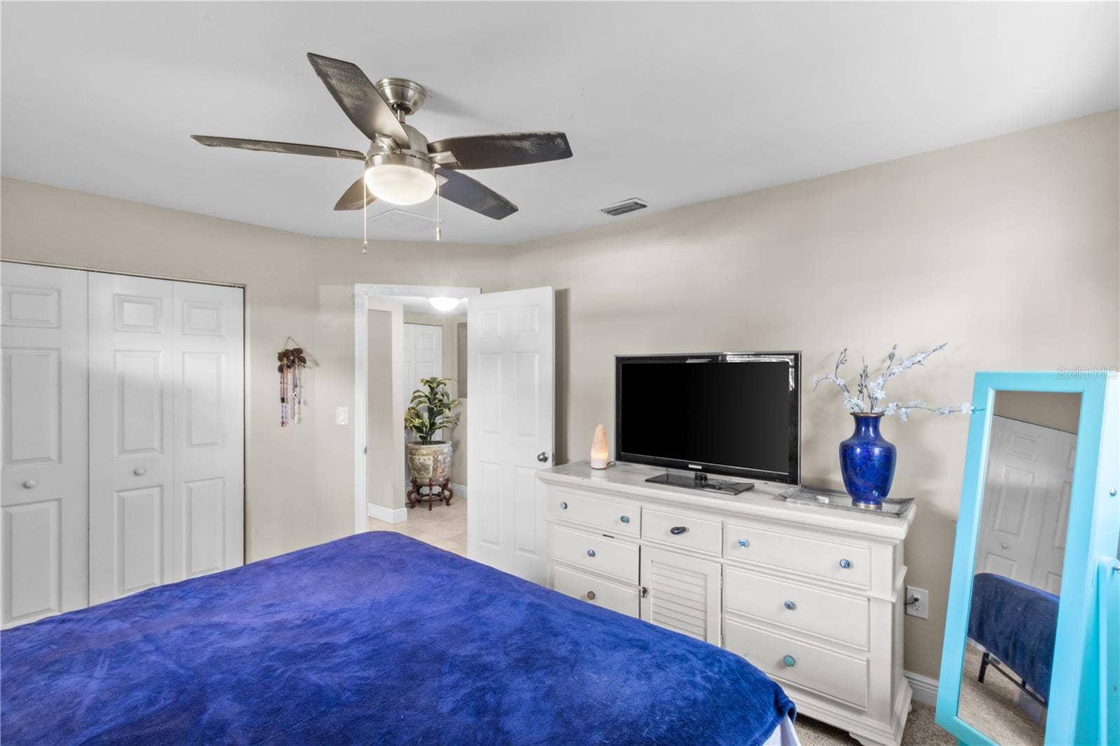 4704 W BAY AVENUE, Tampa, FL 33616