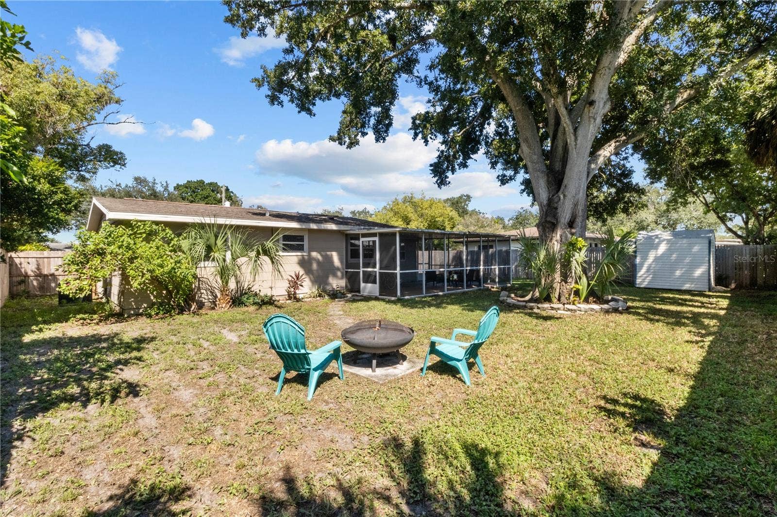 4704 W BAY AVENUE, Tampa, FL 33616