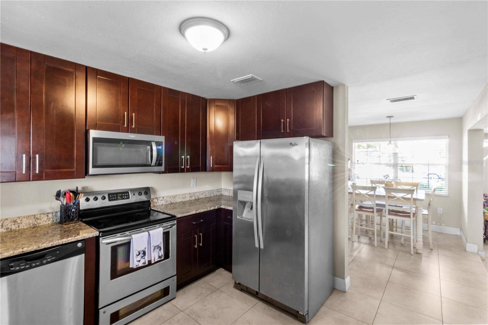 4704 W BAY AVENUE, Tampa, FL 33616