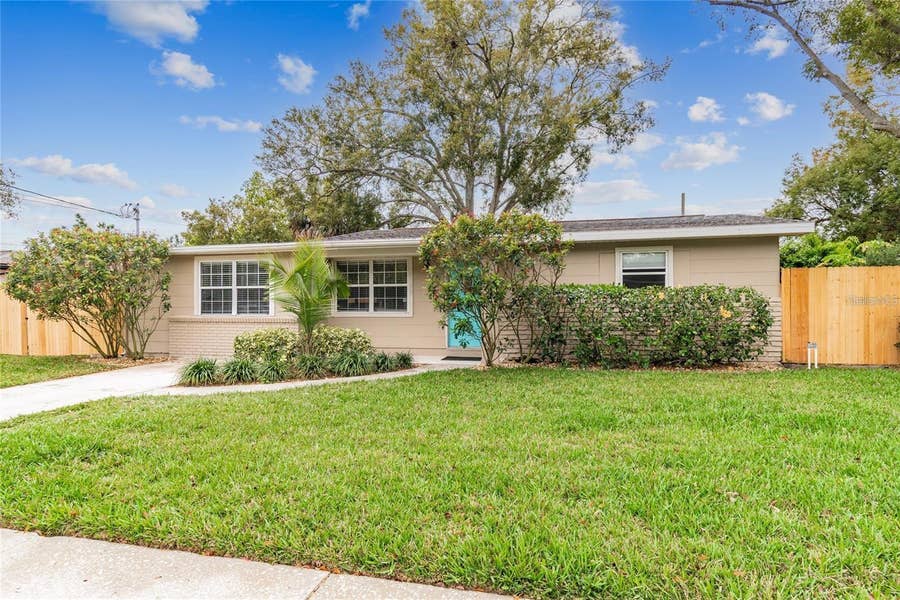 Property photo for 4704 W BAY AVENUE, Tampa, FL