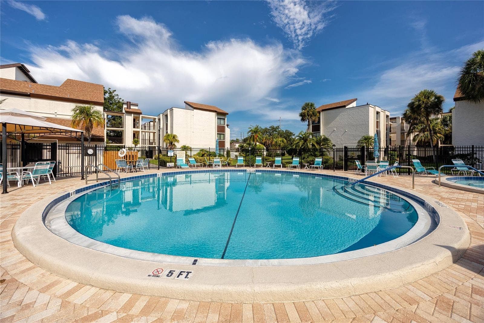 2207 BELLEAIR ROAD, #B30, Clearwater, FL 33764 2207 BELLEAIR ROAD, #B30, Clearwater, FL 33764