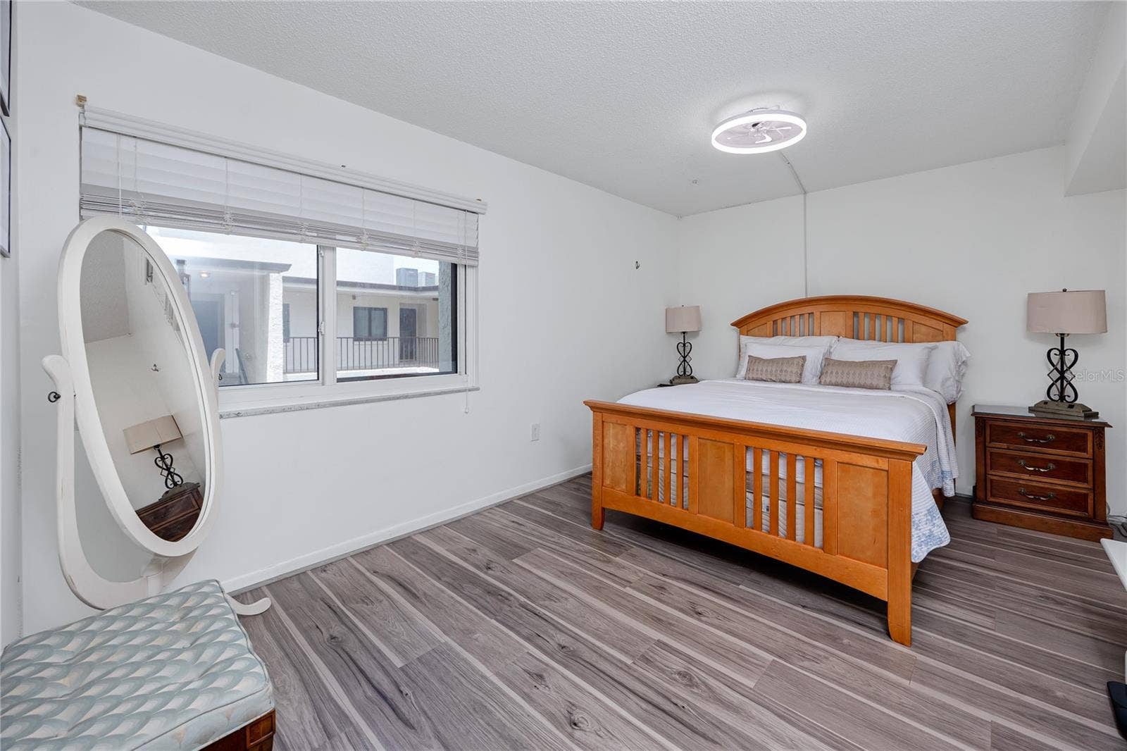 2207 BELLEAIR ROAD, #B30, Clearwater, FL 33764 2207 BELLEAIR ROAD, #B30, Clearwater, FL 33764