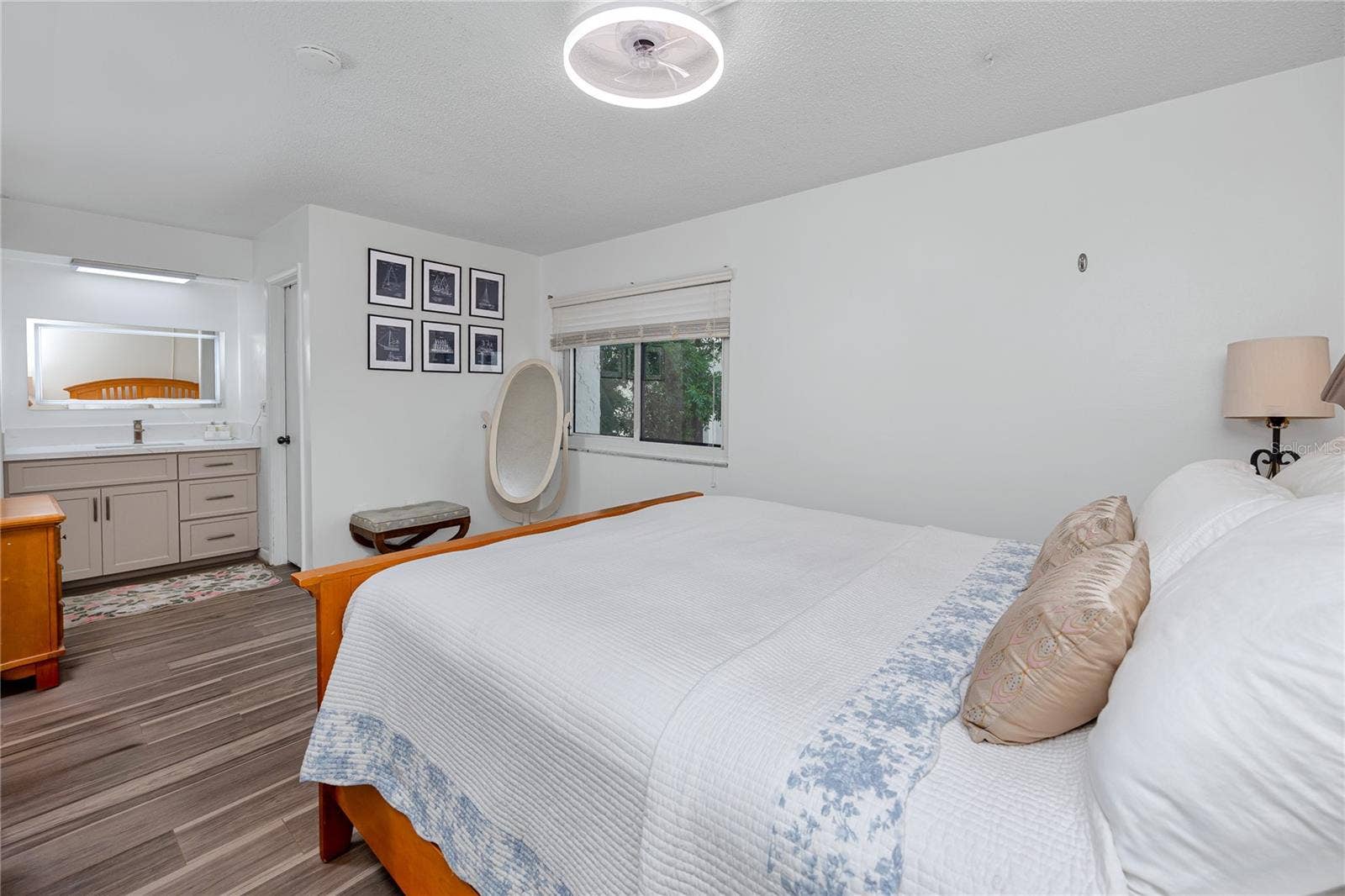2207 BELLEAIR ROAD, #B30, Clearwater, FL 33764 2207 BELLEAIR ROAD, #B30, Clearwater, FL 33764