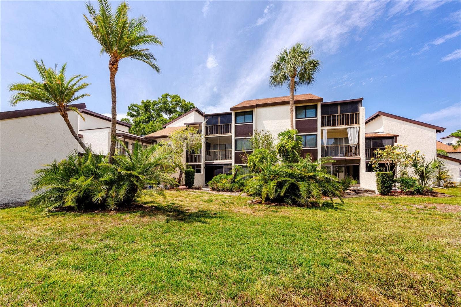 2207 BELLEAIR ROAD, #B30, Clearwater, FL 33764 2207 BELLEAIR ROAD, #B30, Clearwater, FL 33764