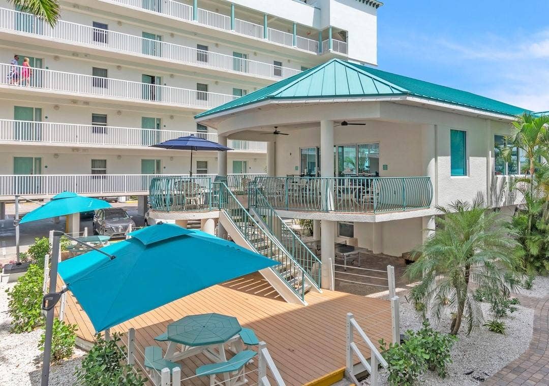 12000 GULF BOULEVARD, #403S, Treasure Island, FL 33706 12000 GULF BOULEVARD, #403S, Treasure Island, FL 33706