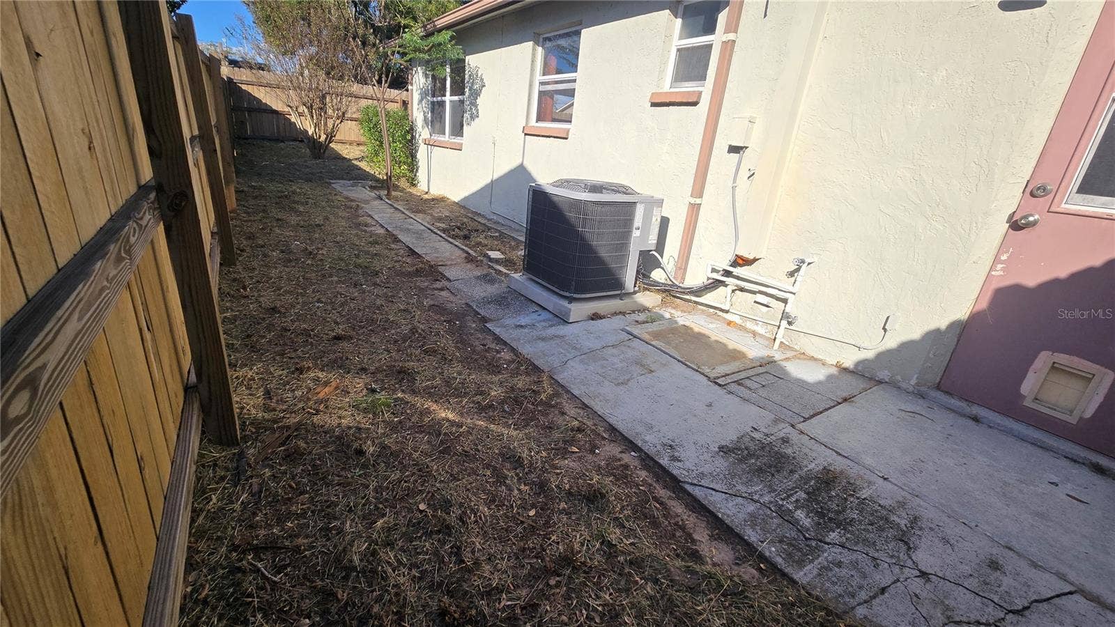 6123 MOOG RD, New Port Richey, FL 34652 6123 MOOG RD, New Port Richey, FL 34652
