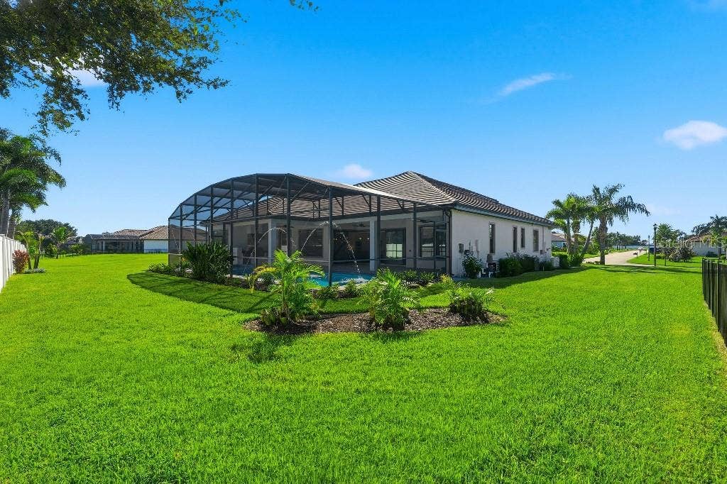 4462 EMERALD PALMS LANE, Winter Haven, FL 33884 4462 EMERALD PALMS LANE, Winter Haven, FL 33884