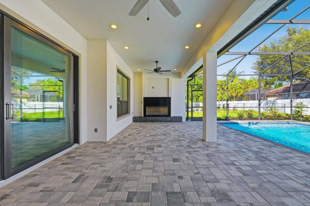 4462 EMERALD PALMS LANE, Winter Haven, FL 33884 4462 EMERALD PALMS LANE, Winter Haven, FL 33884