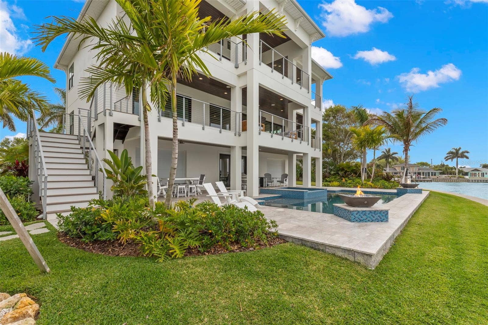 4598 HARBOR HILLS DRIVE, Largo, FL 33770