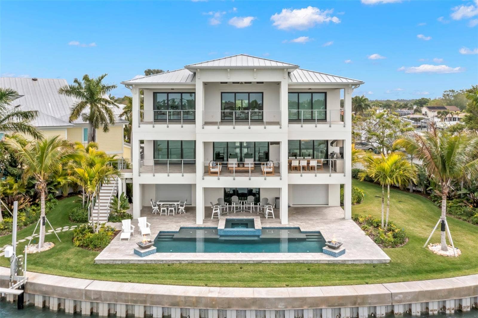 4598 HARBOR HILLS DRIVE, Largo, FL 33770