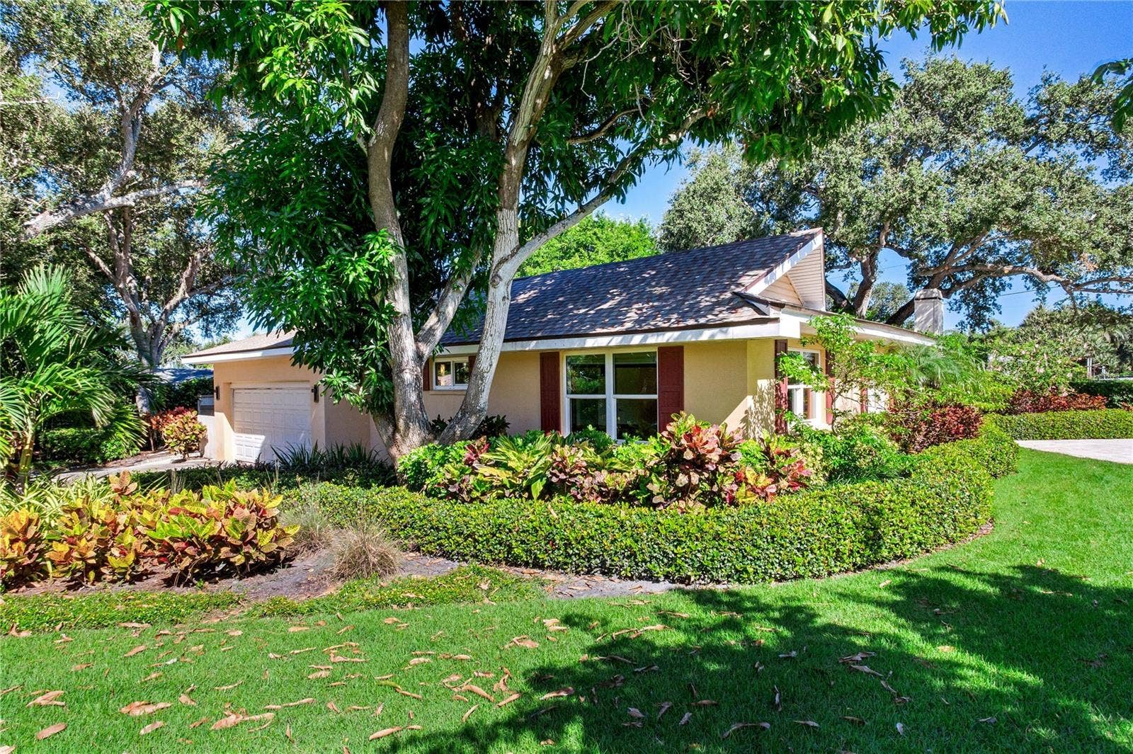 1734 EAGLES NEST DRIVE, Belleair, FL 33756 1734 EAGLES NEST DRIVE, Belleair, FL 33756