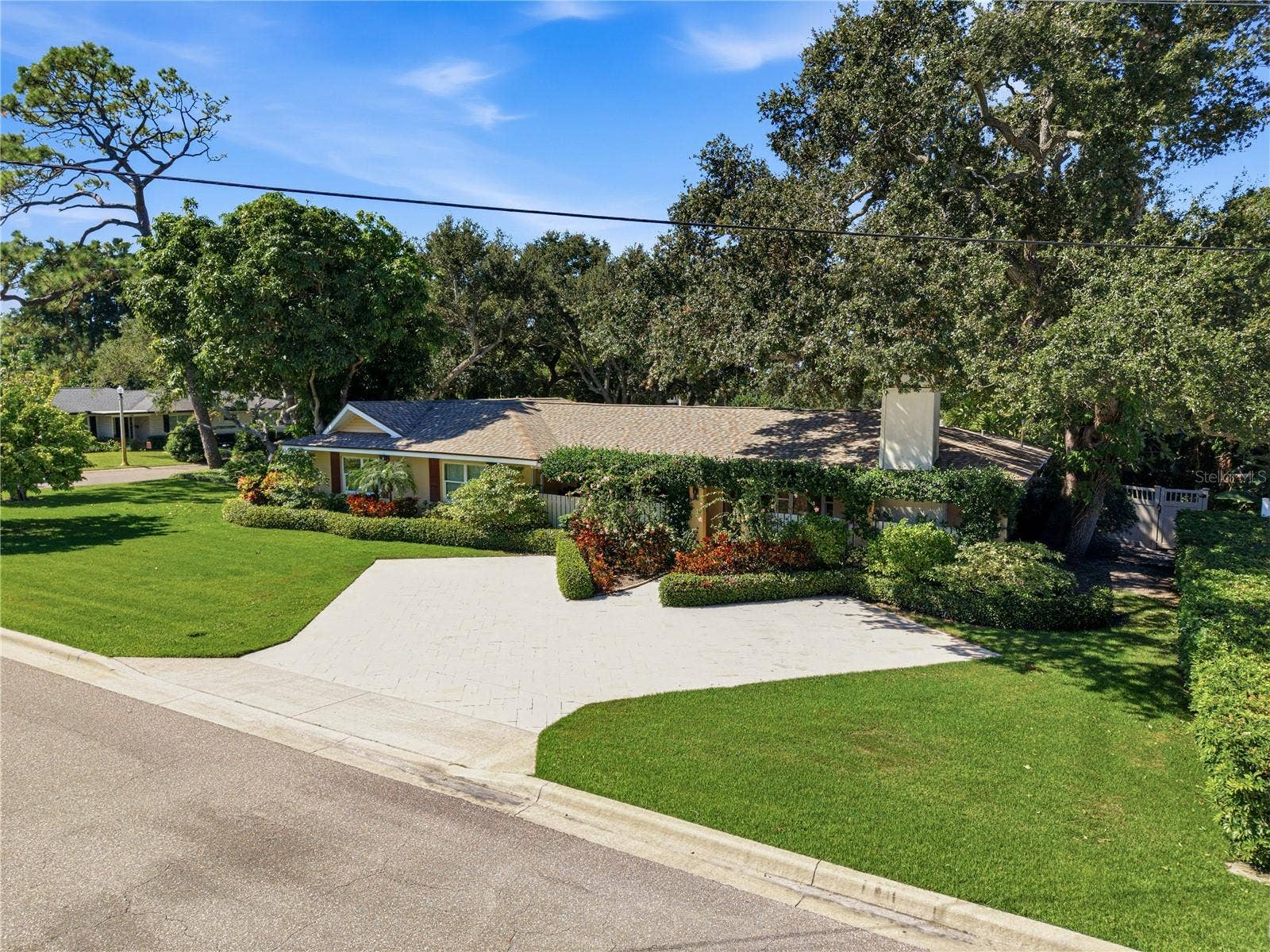1734 EAGLES NEST DRIVE, Belleair, FL 33756 1734 EAGLES NEST DRIVE, Belleair, FL 33756