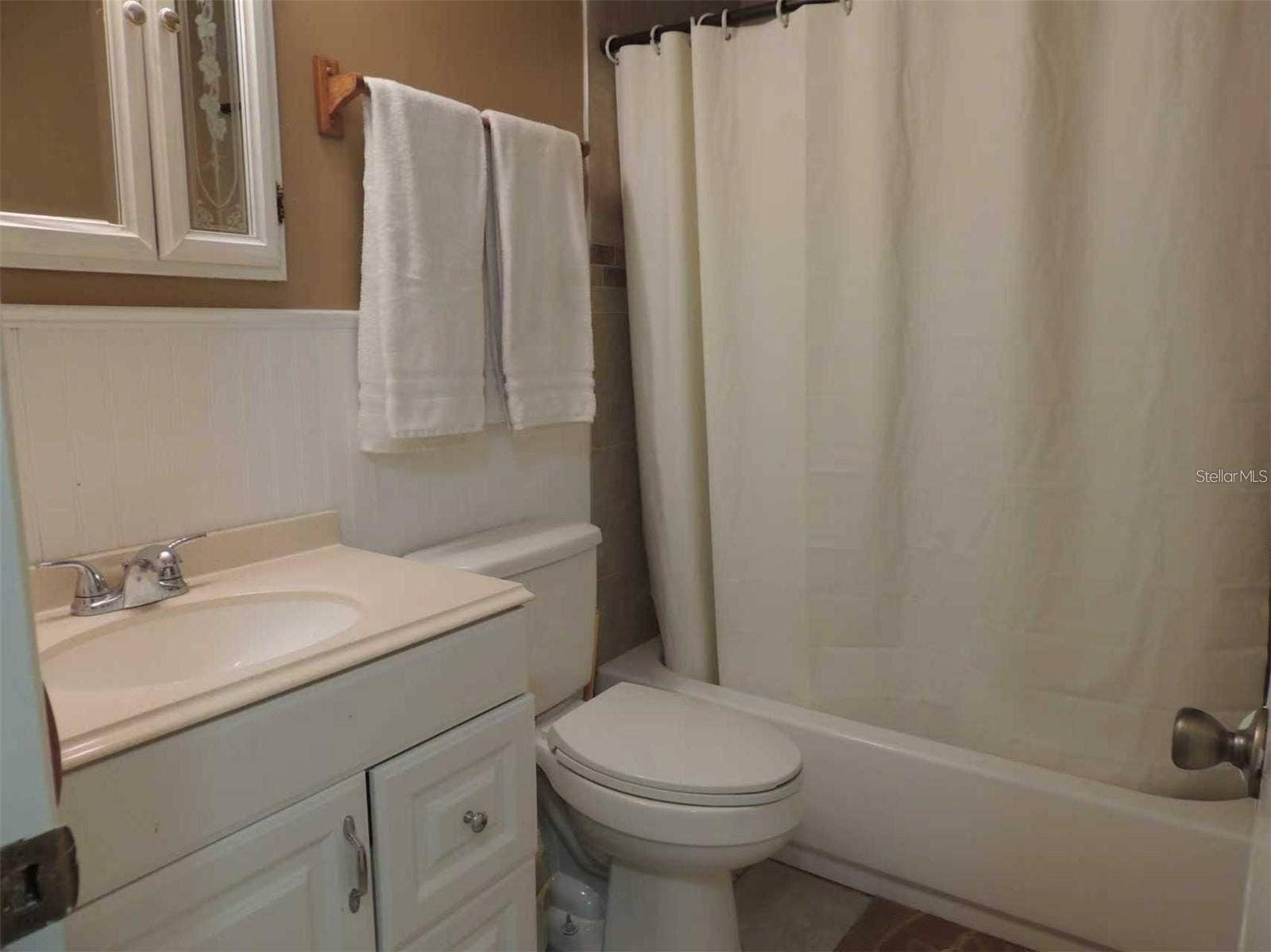 2048 MELODY DRIVE, Holiday, FL 34691 2048 MELODY DRIVE, Holiday, FL 34691