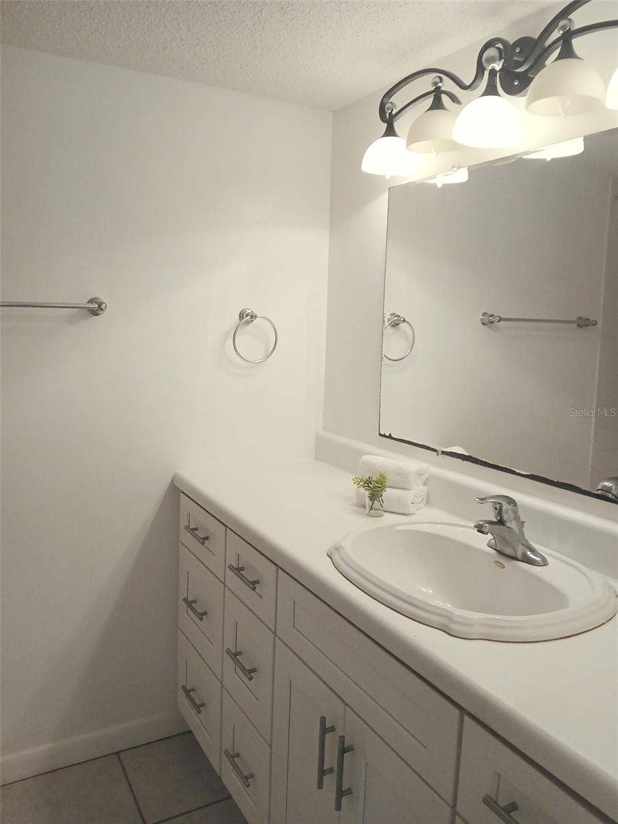 831 MAPLE COURT, #103, Dunedin, FL 34698 831 MAPLE COURT, #103, Dunedin, FL 34698