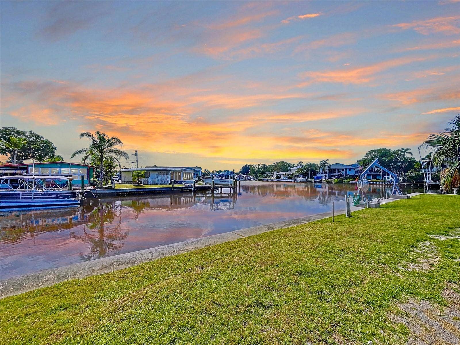 18 YAWL, Palm Harbor, FL 34683 18 YAWL, Palm Harbor, FL 34683