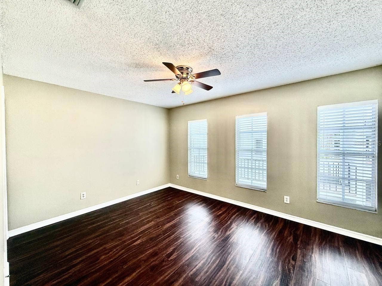 2802 W CLEVELAND STREET, #L, Tampa, FL 33609 2802 W CLEVELAND STREET, #L, Tampa, FL 33609