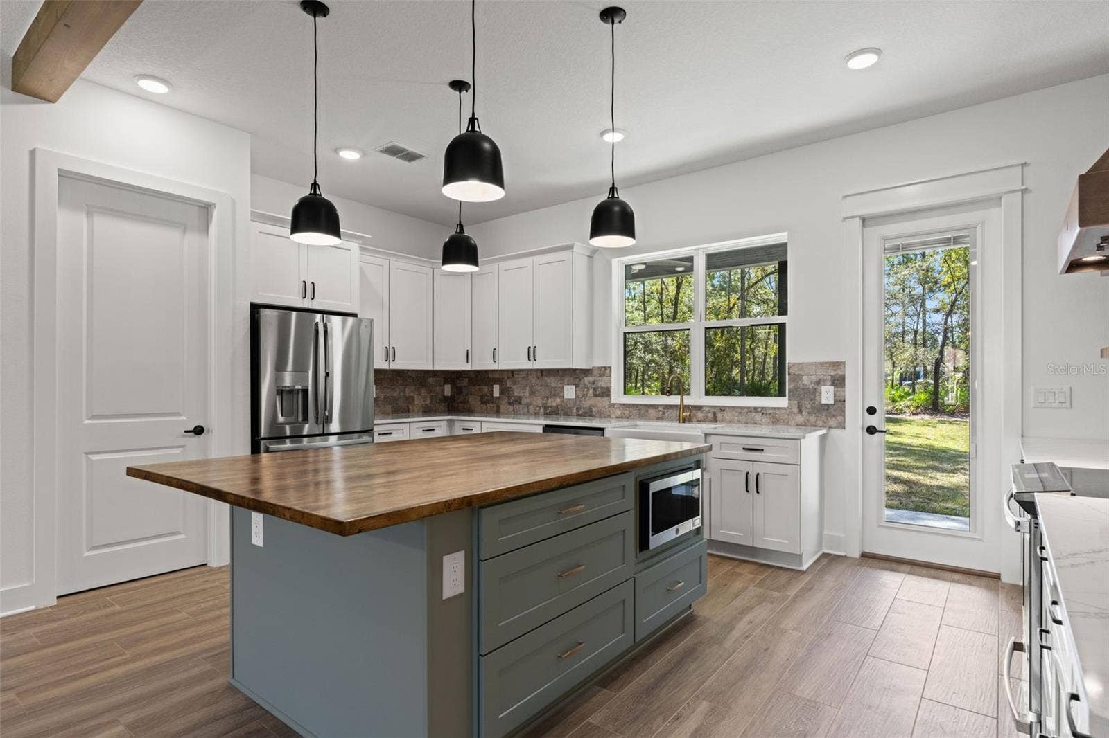 10077 LORETTO ST, Spring Hill, FL 34608 10077 LORETTO ST, Spring Hill, FL 34608