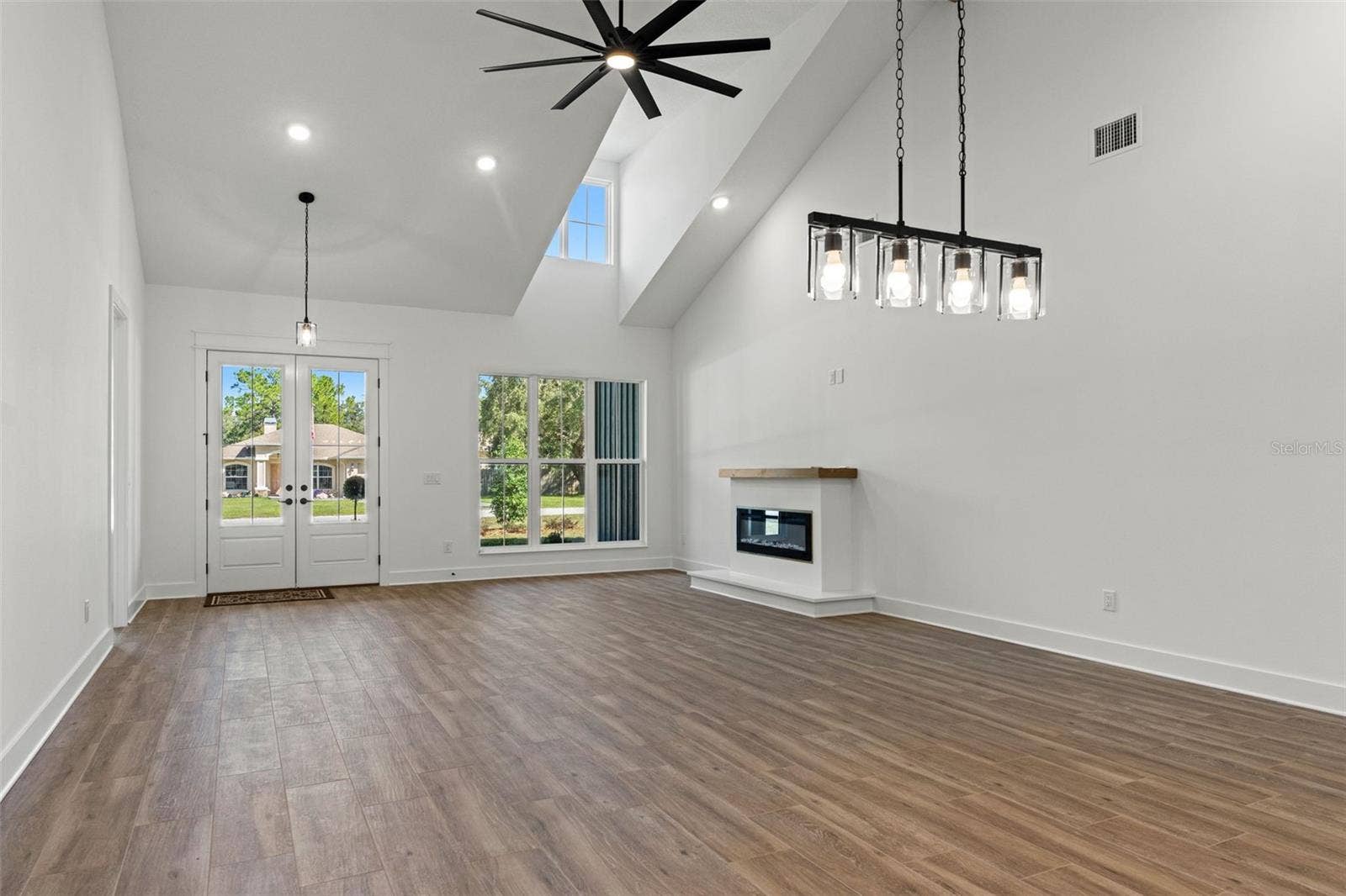 10077 LORETTO ST, Spring Hill, FL 34608 10077 LORETTO ST, Spring Hill, FL 34608