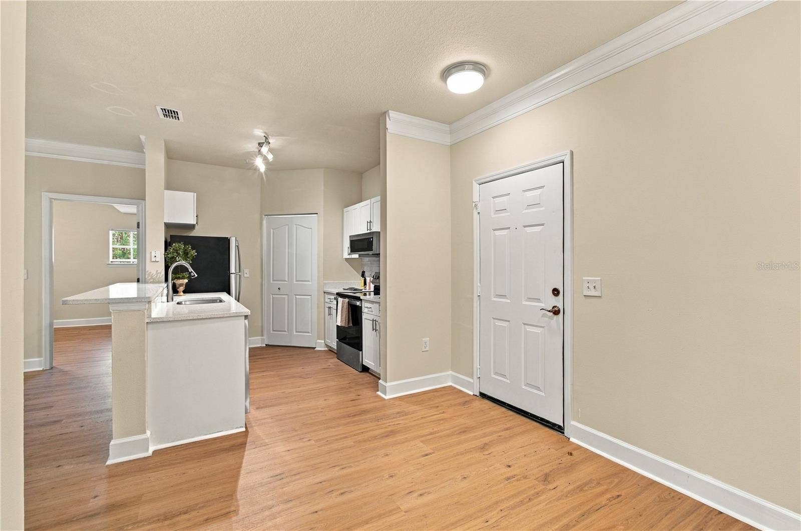 4207 S DALE MABRY HIGHWAY, #2113, Tampa, FL 33611