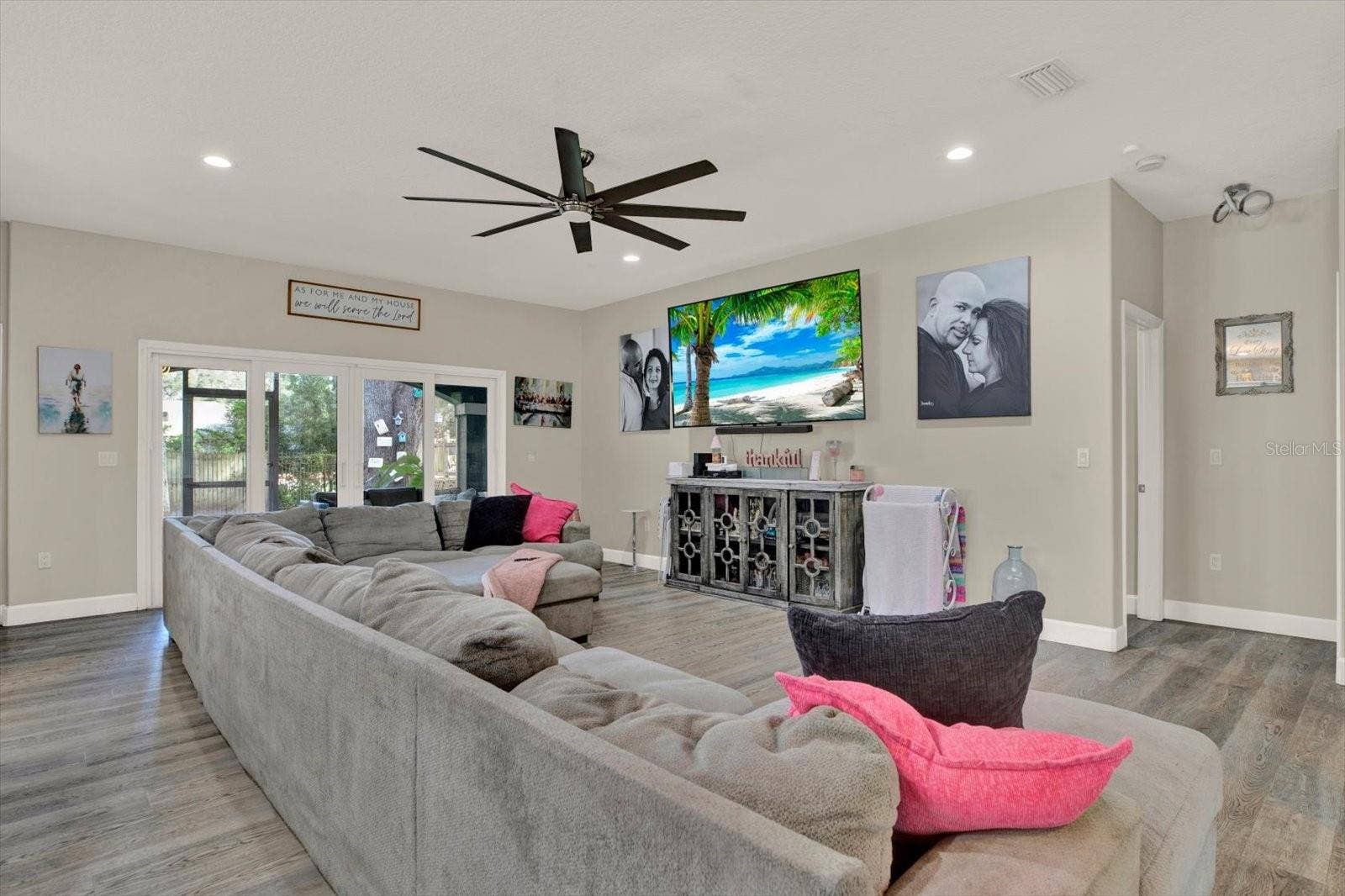 2416 BURLWOOD DRIVE, Lutz, FL 33549