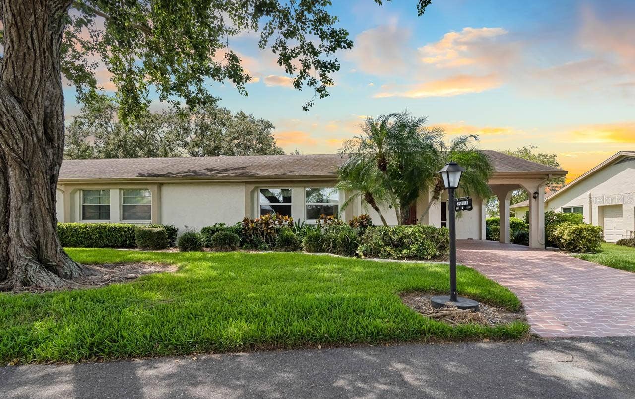 2109 HARLESTON PLACE, Sun City Center, FL 33573 2109 HARLESTON PLACE, Sun City Center, FL 33573