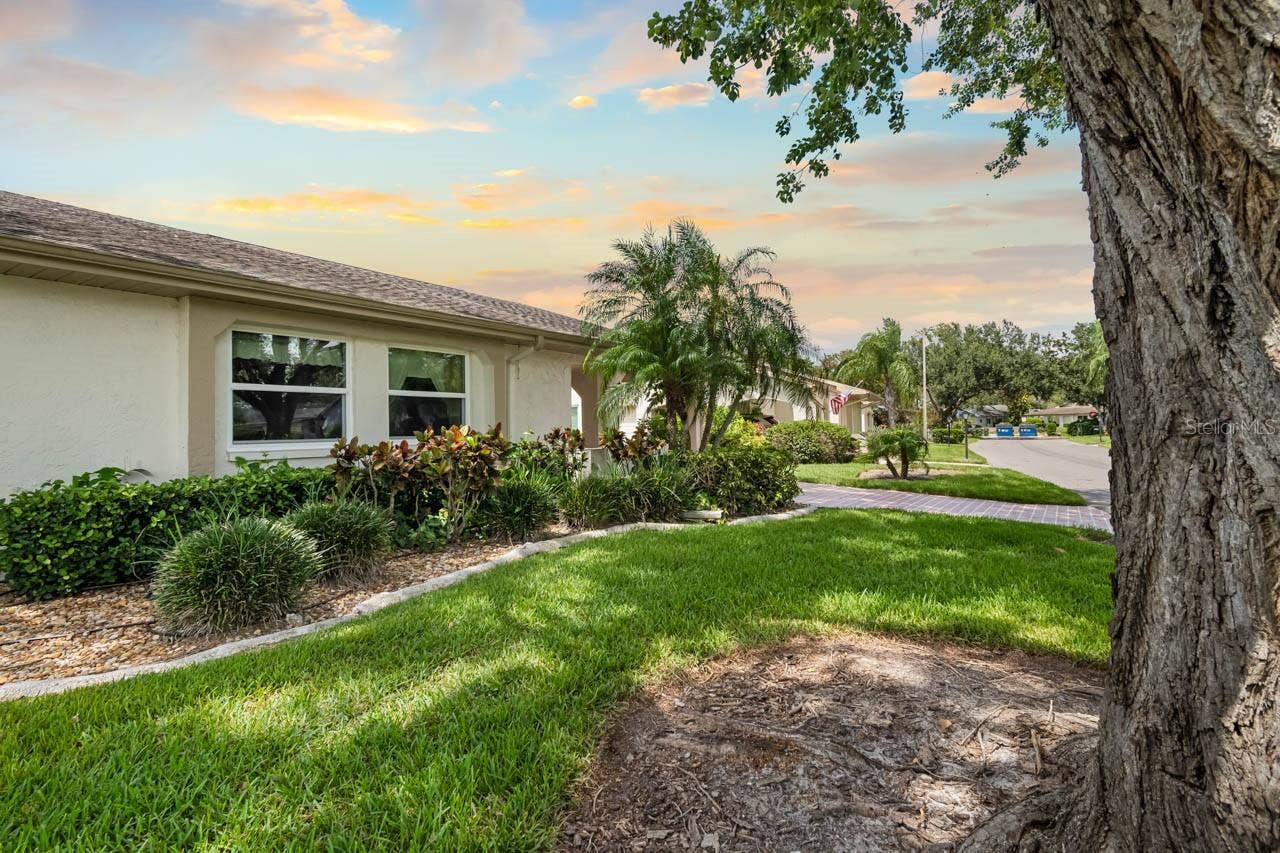 2109 HARLESTON PLACE, Sun City Center, FL 33573 Twilight Photos