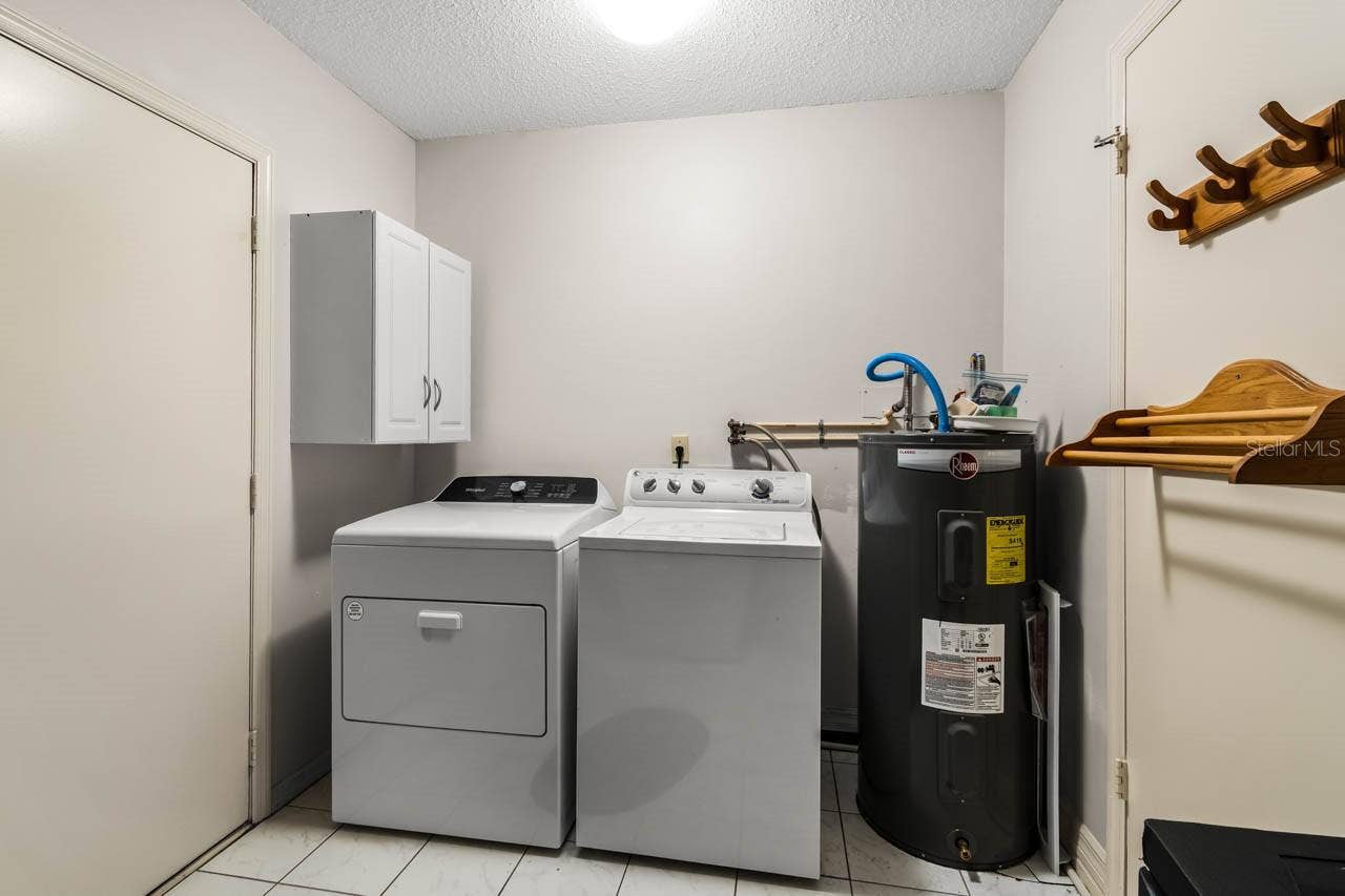 2109 HARLESTON PLACE, Sun City Center, FL 33573 Laundry Room