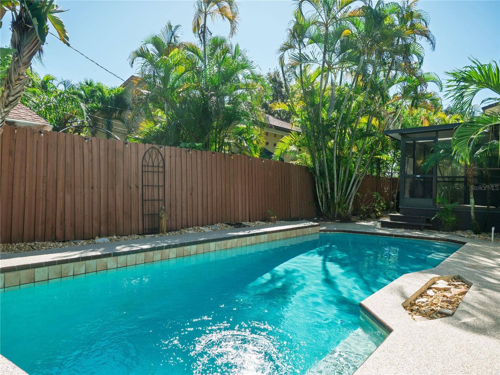 767 17TH AVENUE N, St Petersburg, FL 33704 Pool