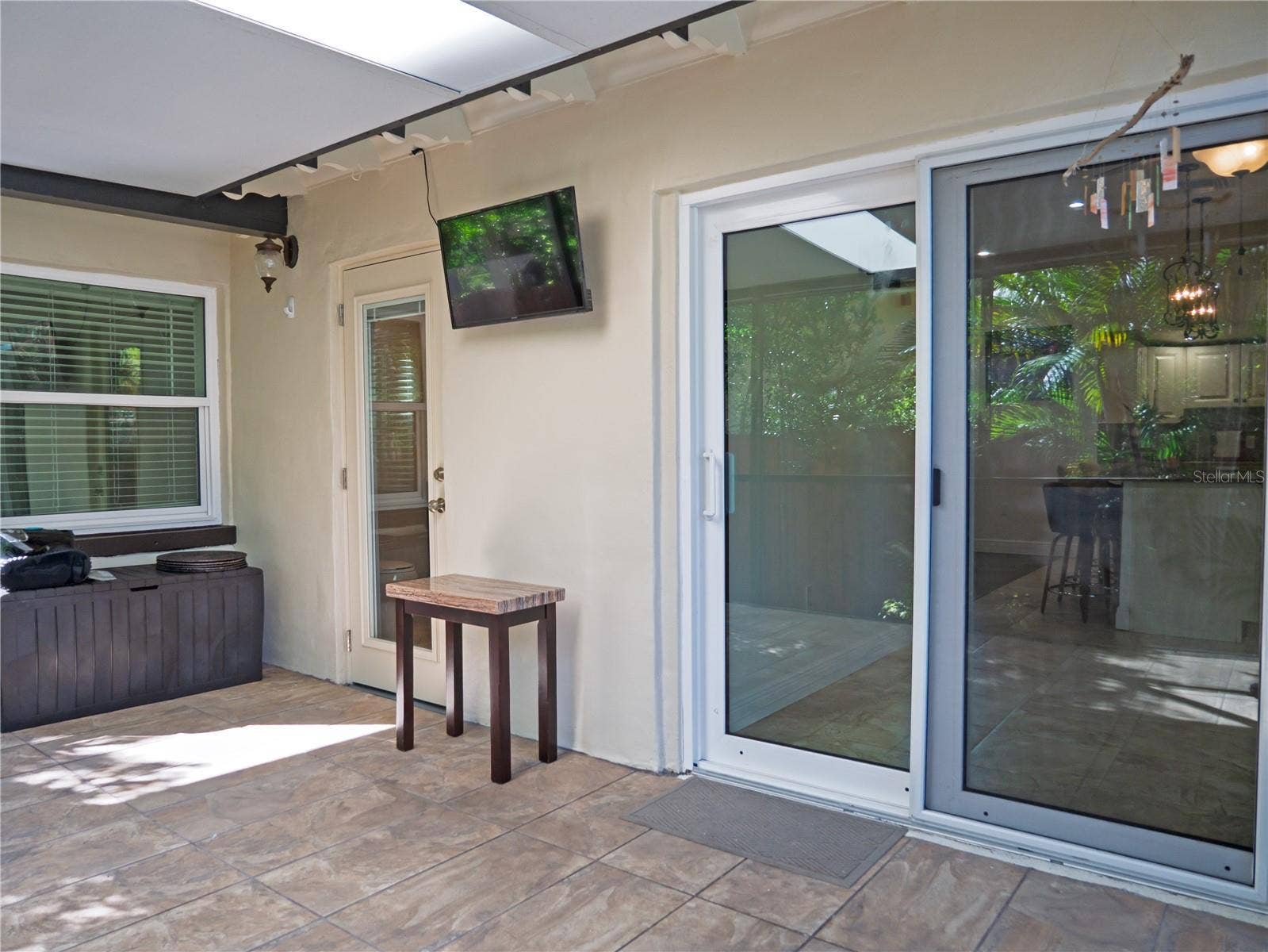 767 17TH AVENUE N, St Petersburg, FL 33704 Screened in Porch