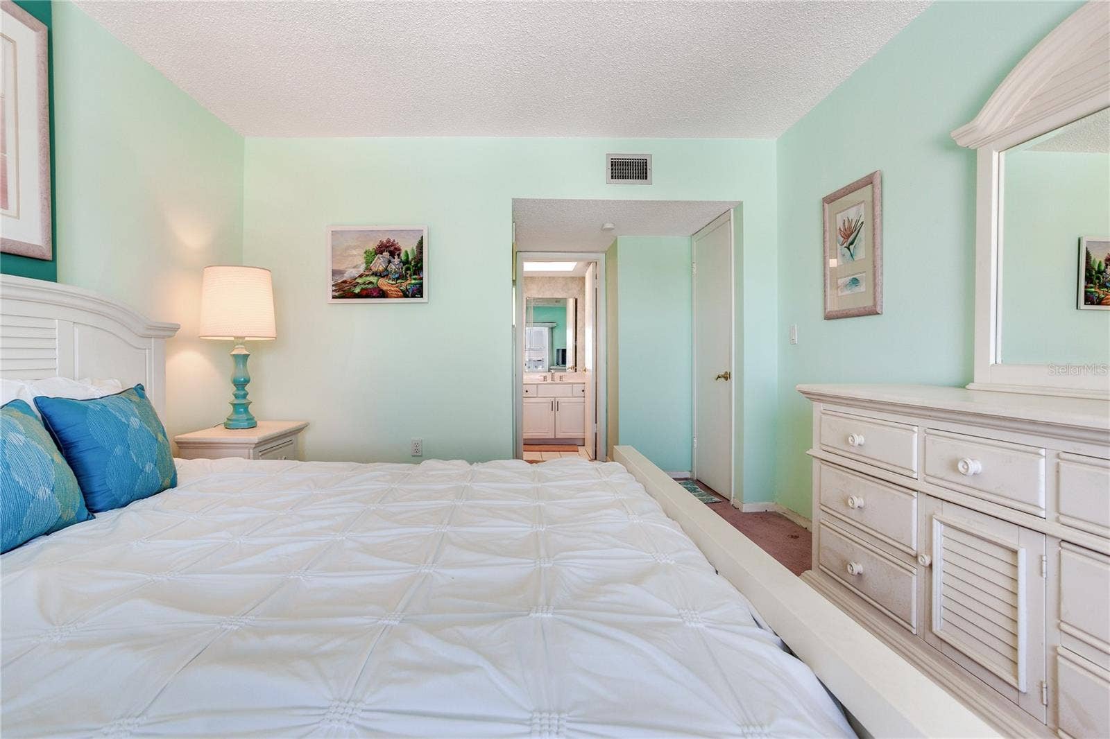 17400 GULF BOULEVARD, #I4, North Redington Beach, FL 33708