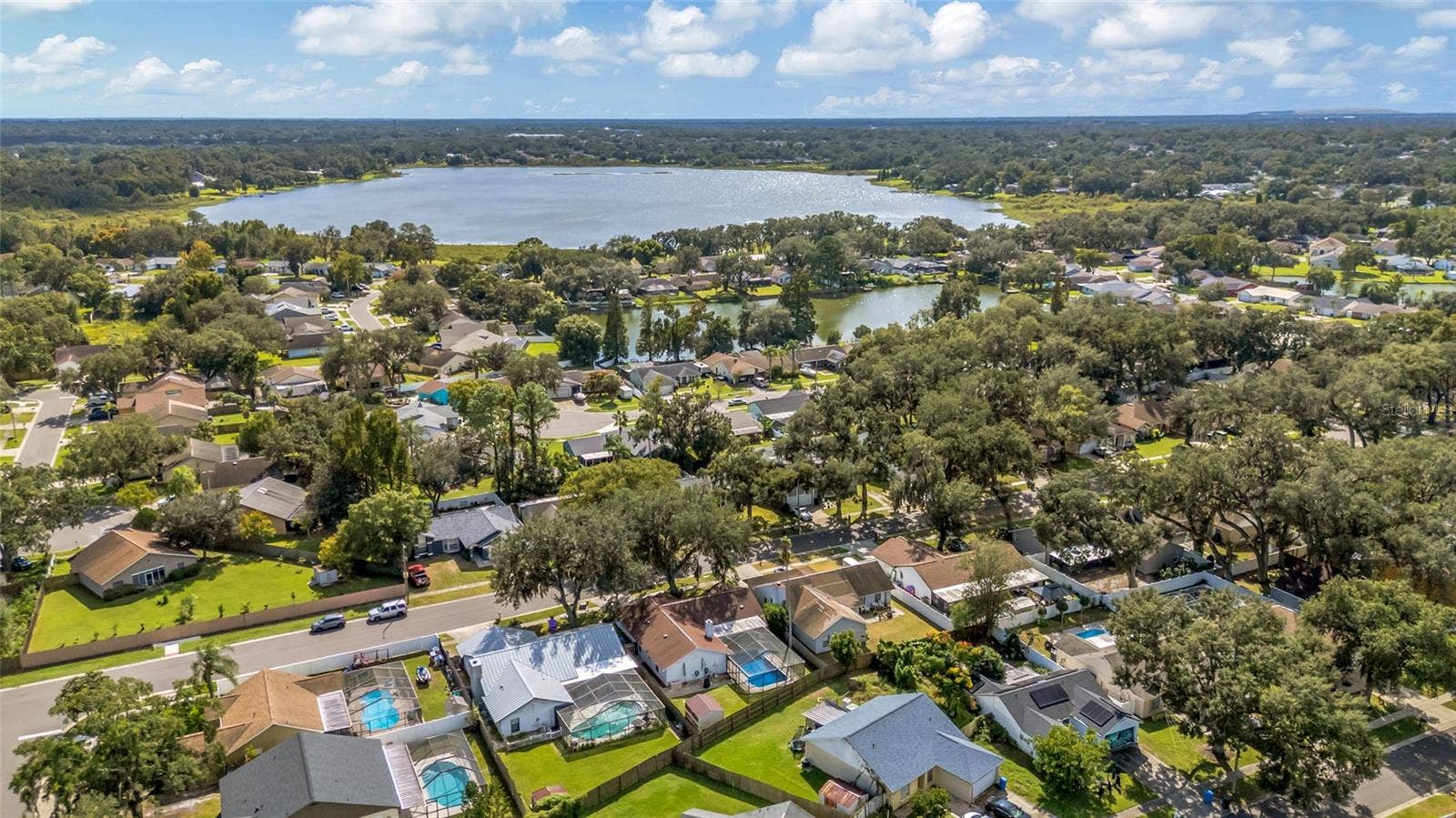 1908 LANDSIDE DRIVE, Valrico, FL 33594