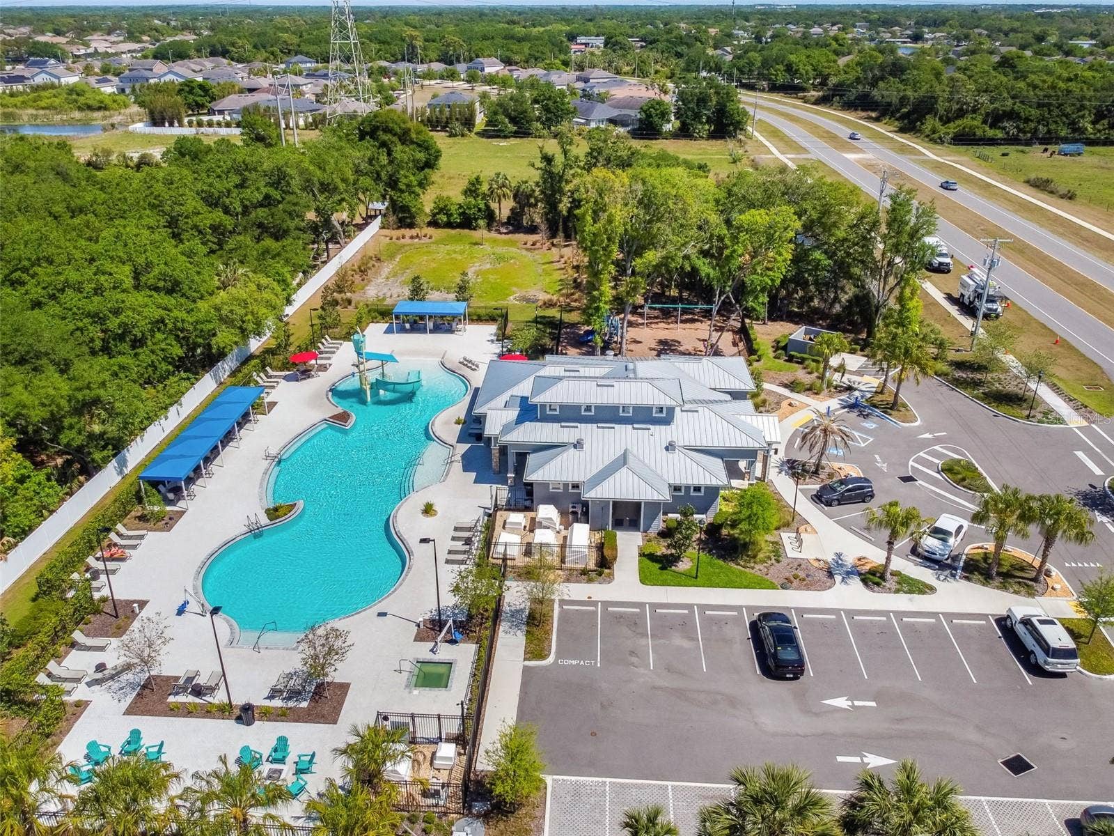 Villages at Oak Creek Pool and Clubhouse