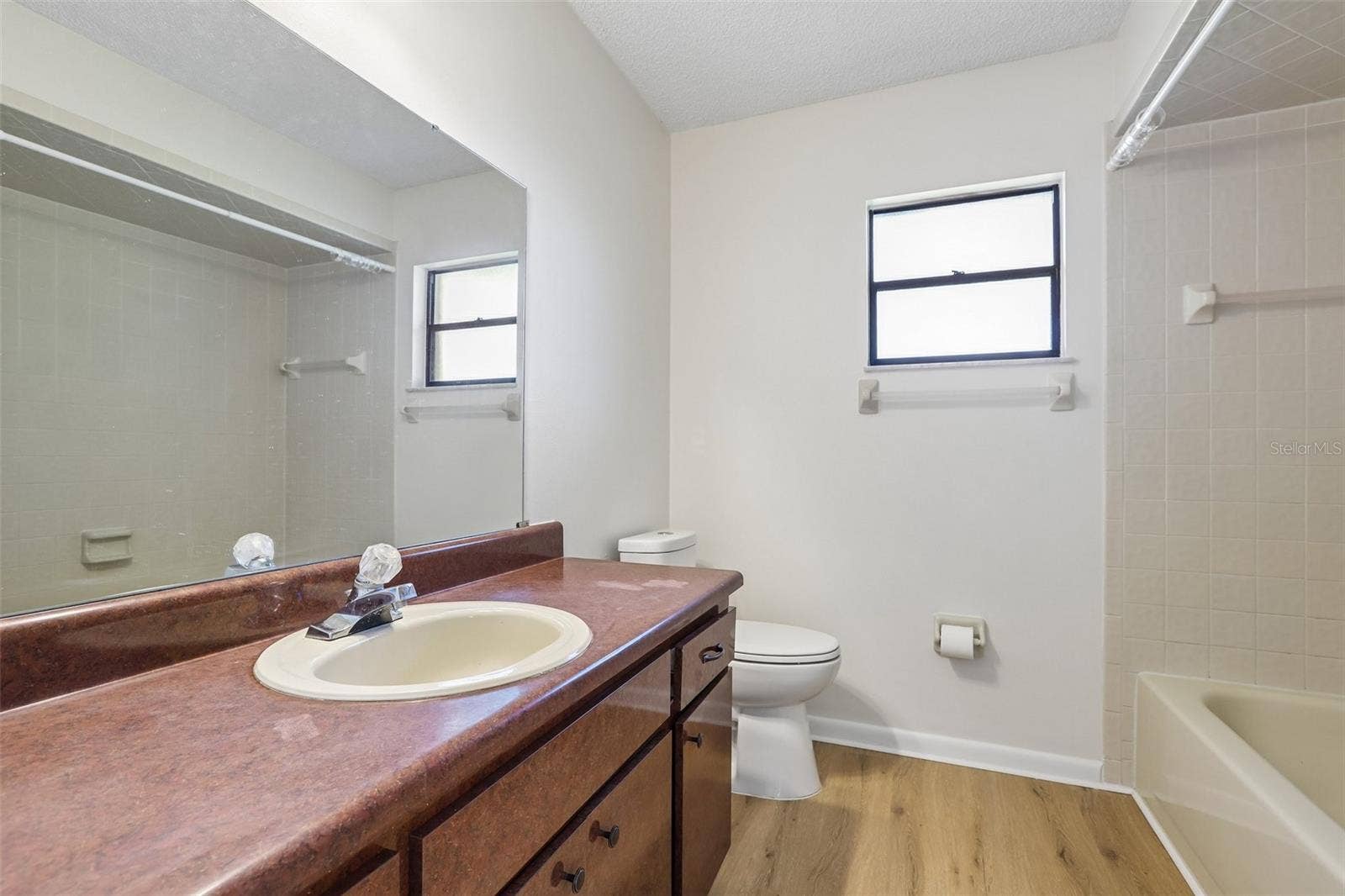 39720 MEADOWOOD LOOP, Zephyrhills, FL 33542 Primary En Suite Bathroom